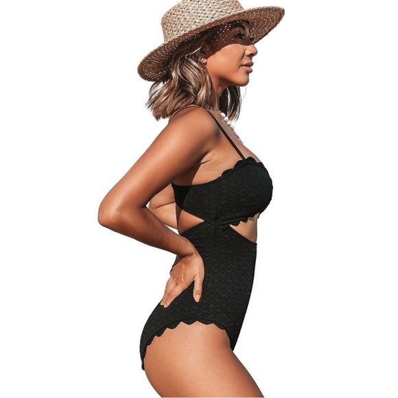 Cupshe seaside holiday Black cutout one piece monokini swimsuit M NEW - Picture 2 of 10